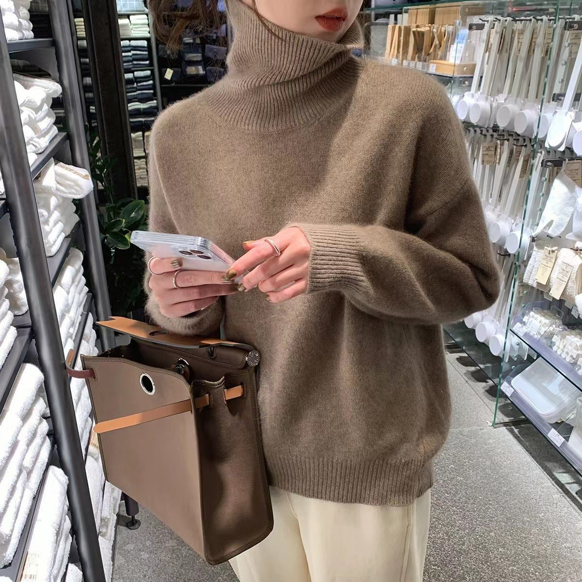 Loose Turtleneck Knit Pullover Sweater
